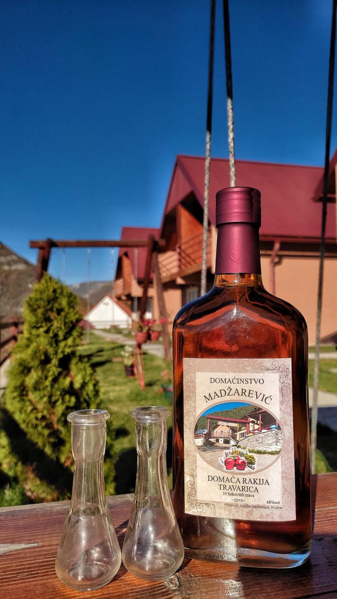 Guesthouse Madzarevic Плужине Экстерьер фото