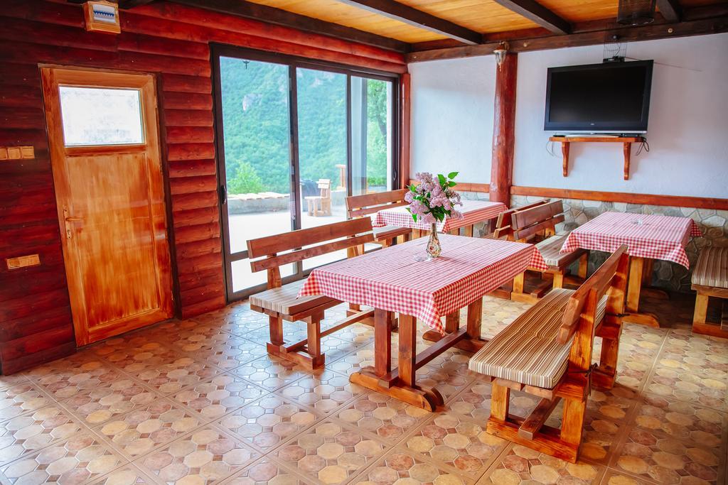Guesthouse Madzarevic Плужине Экстерьер фото